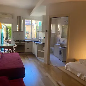 Casa Santa Caterina , Bologna Italia